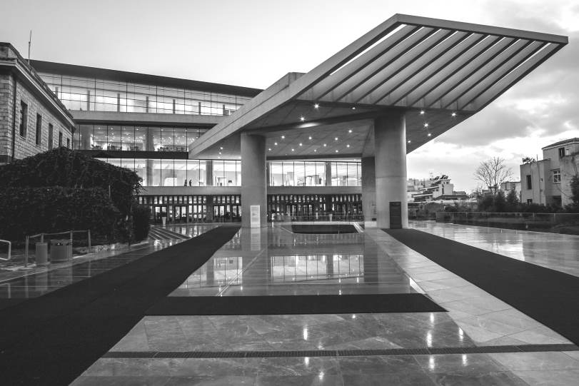 ATENE ED ISOLE GRECHE IN BARCA A VELA