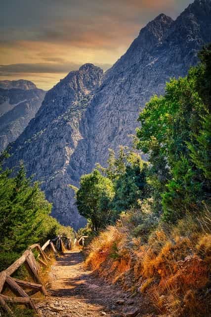 NOLEGGIO GRECIA BARCA A VELA E L' ISOLA DI CRETA