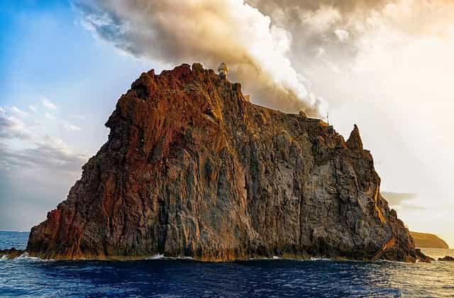 vacanze in barca a vela eolie